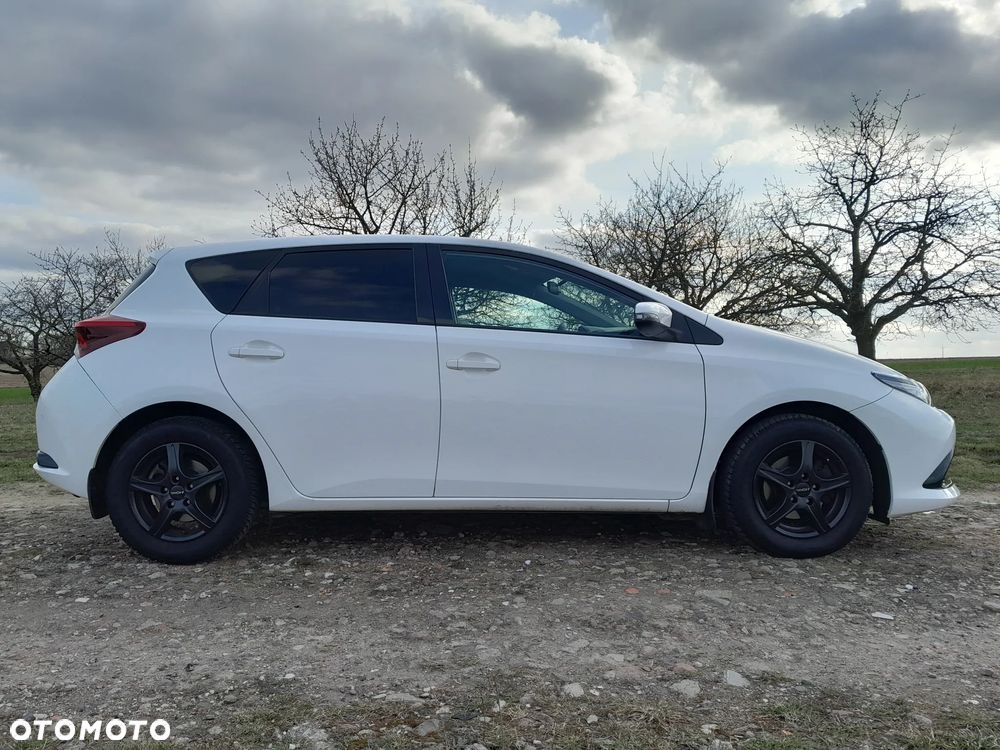 Toyota Auris 1.33 VVT-i Active - 6