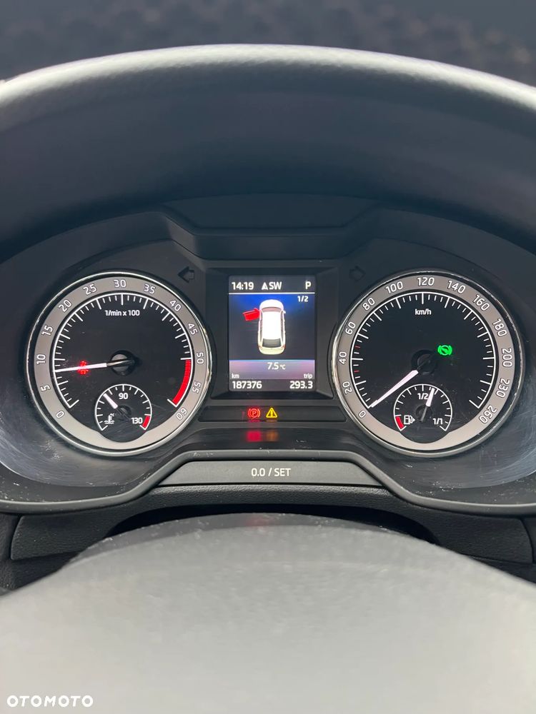 Skoda Octavia 2.0 TDI 4x4 DSG Scout - 11