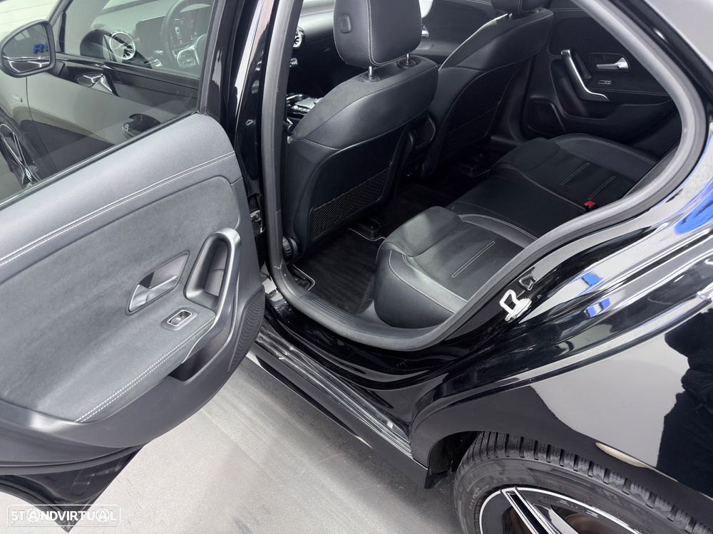 Mercedes-Benz A 250 Limousine e 8G-DCT AMG Line Advanced - 13