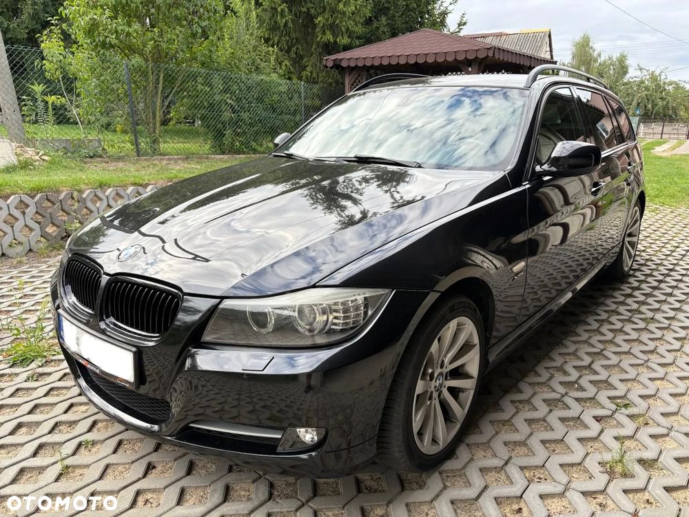 BMW Seria 3 335i xDrive - 1