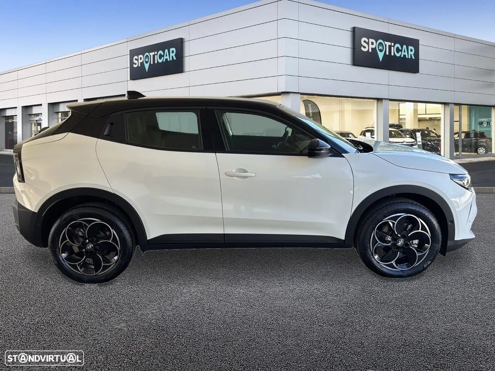 Alfa Romeo Junior 1.2 eDCT6 - 4