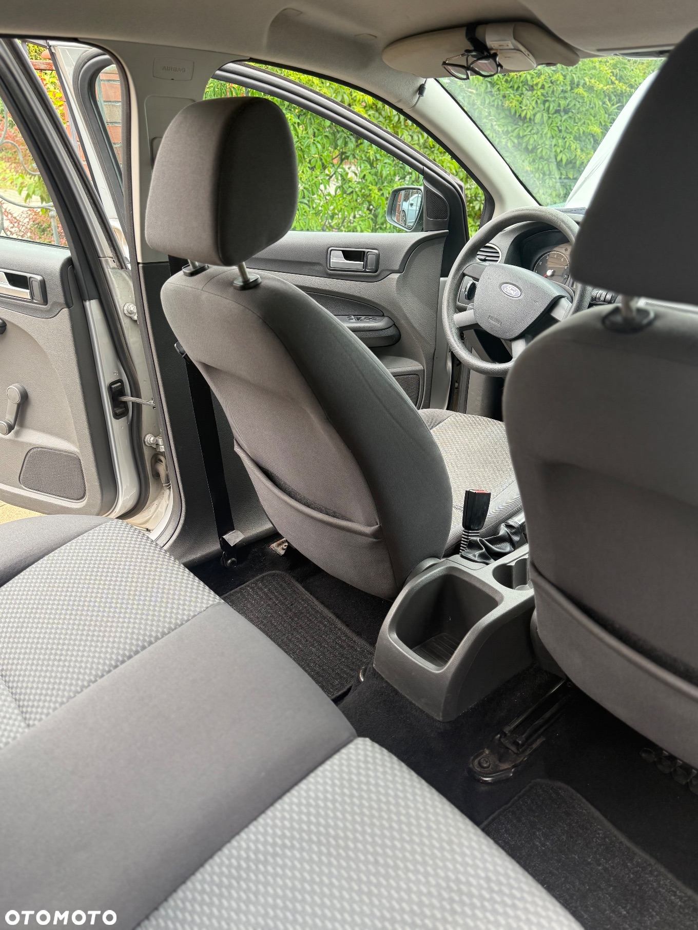 Ford Focus 1.6 Ambiente - 11