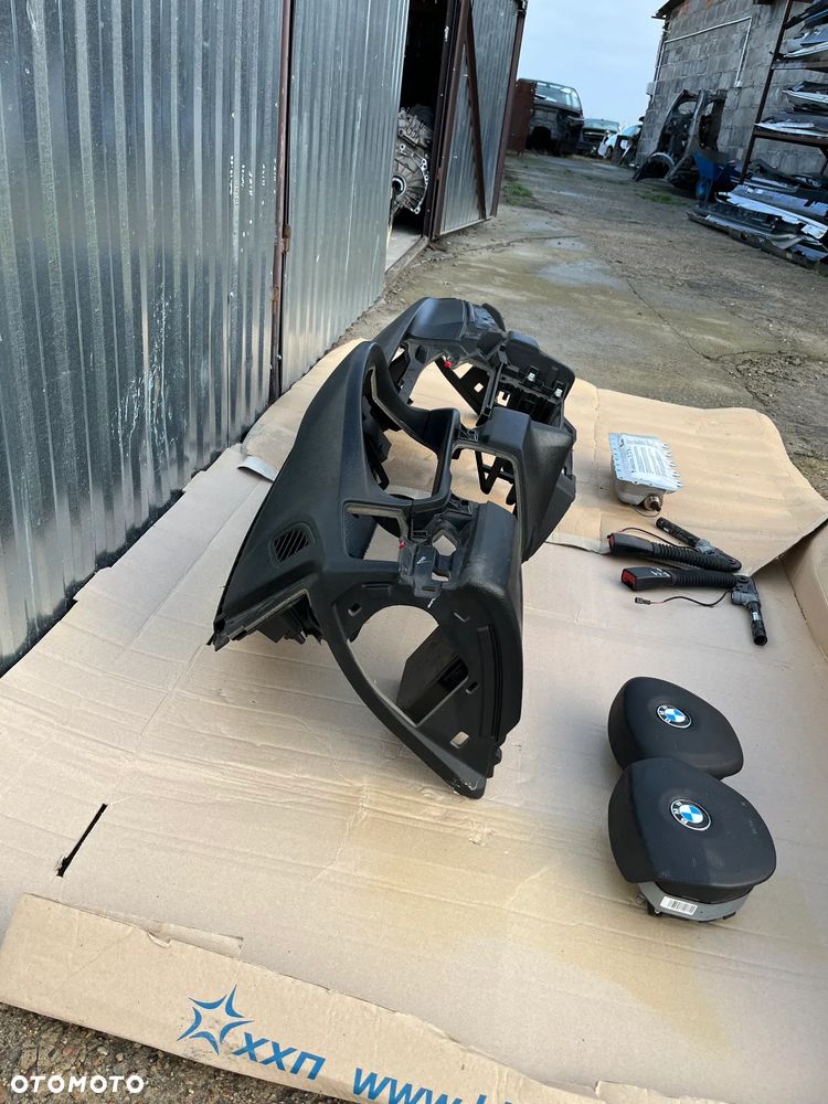 BMW 5 F10 F11 DESKA ROZDZIELCZA KOKPIT KONSOLA ARIBAG NAPINACZE ORYGINAŁ KOMPLET - 4