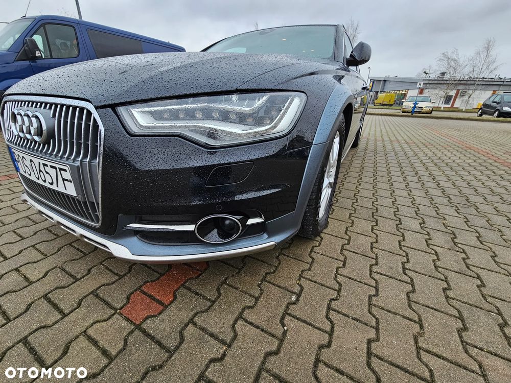 Audi A6 Allroad - 32