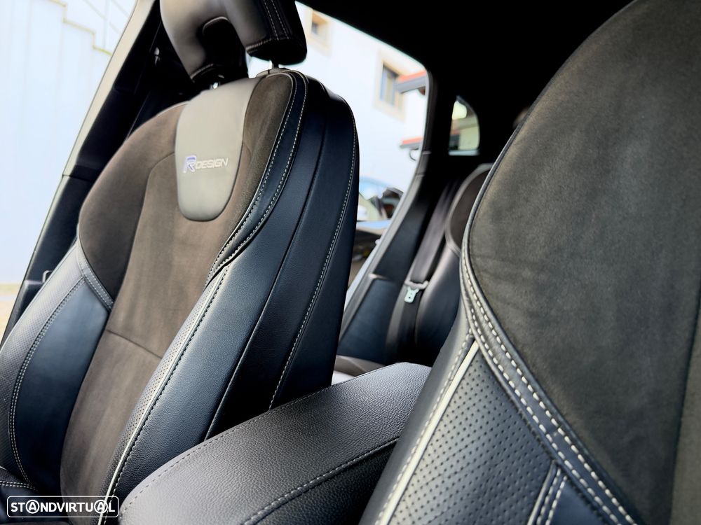 Volvo V40 D2 R Design - 46