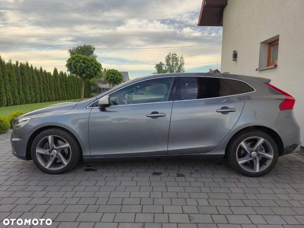 Volvo V40 D3 Drive-E R-Design Kinetic - 5
