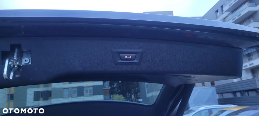 BMW X3 xDrive20d - 16