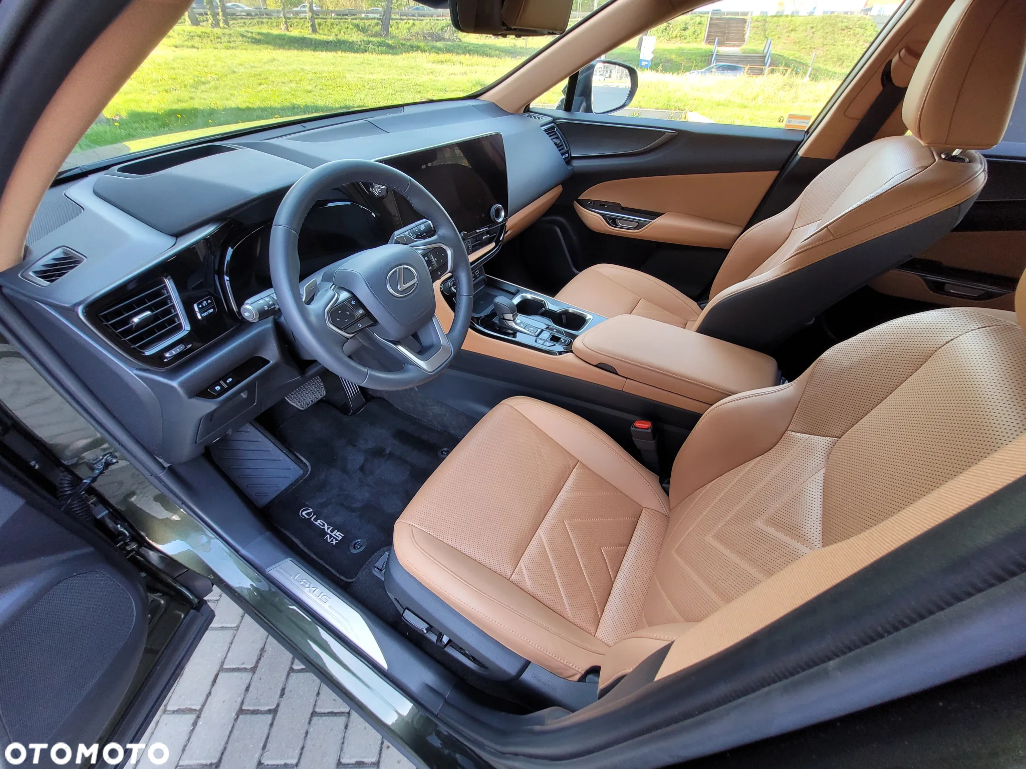 Lexus NX 350h Omotenashi AWD - 4