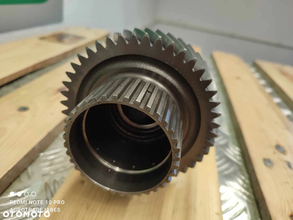 Wałek z kołem zębatym skrzynia biegów Deutz Fahr Agrotron 100 (ZF2095368053) - 7