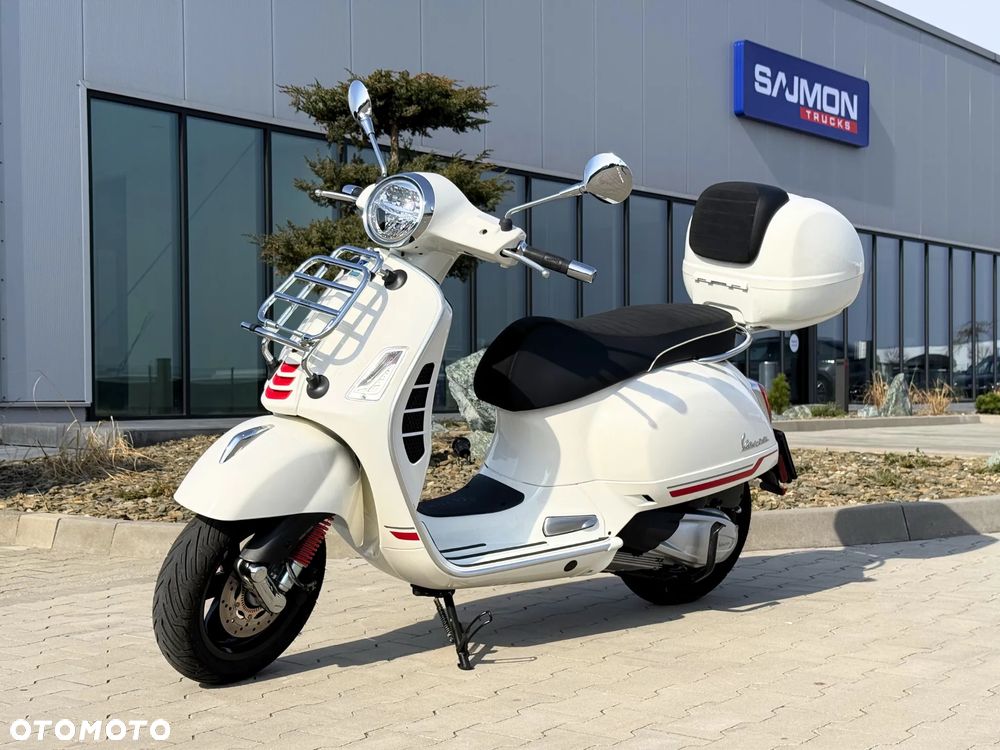 Vespa GTS - 2