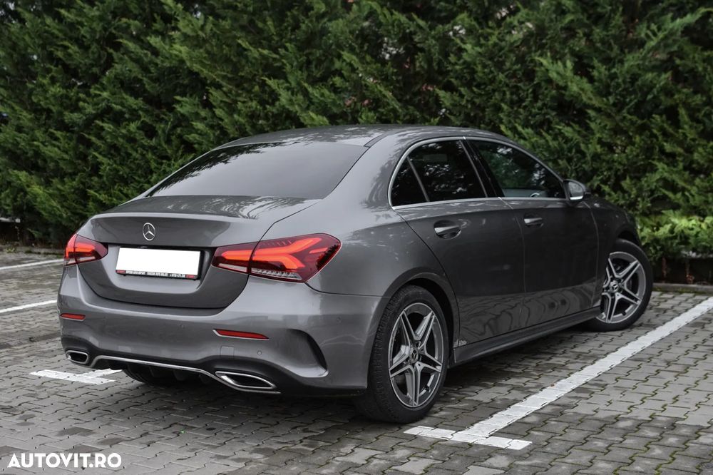 Mercedes-Benz A 200 7G-DCT AMG Line - 17