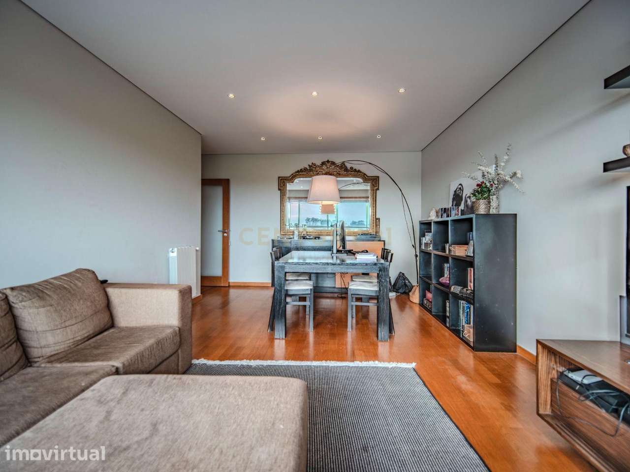 Apartamento T2 em Vila Nova de Gaia com muita luz natural e conforto - Grande imagem: 2/40