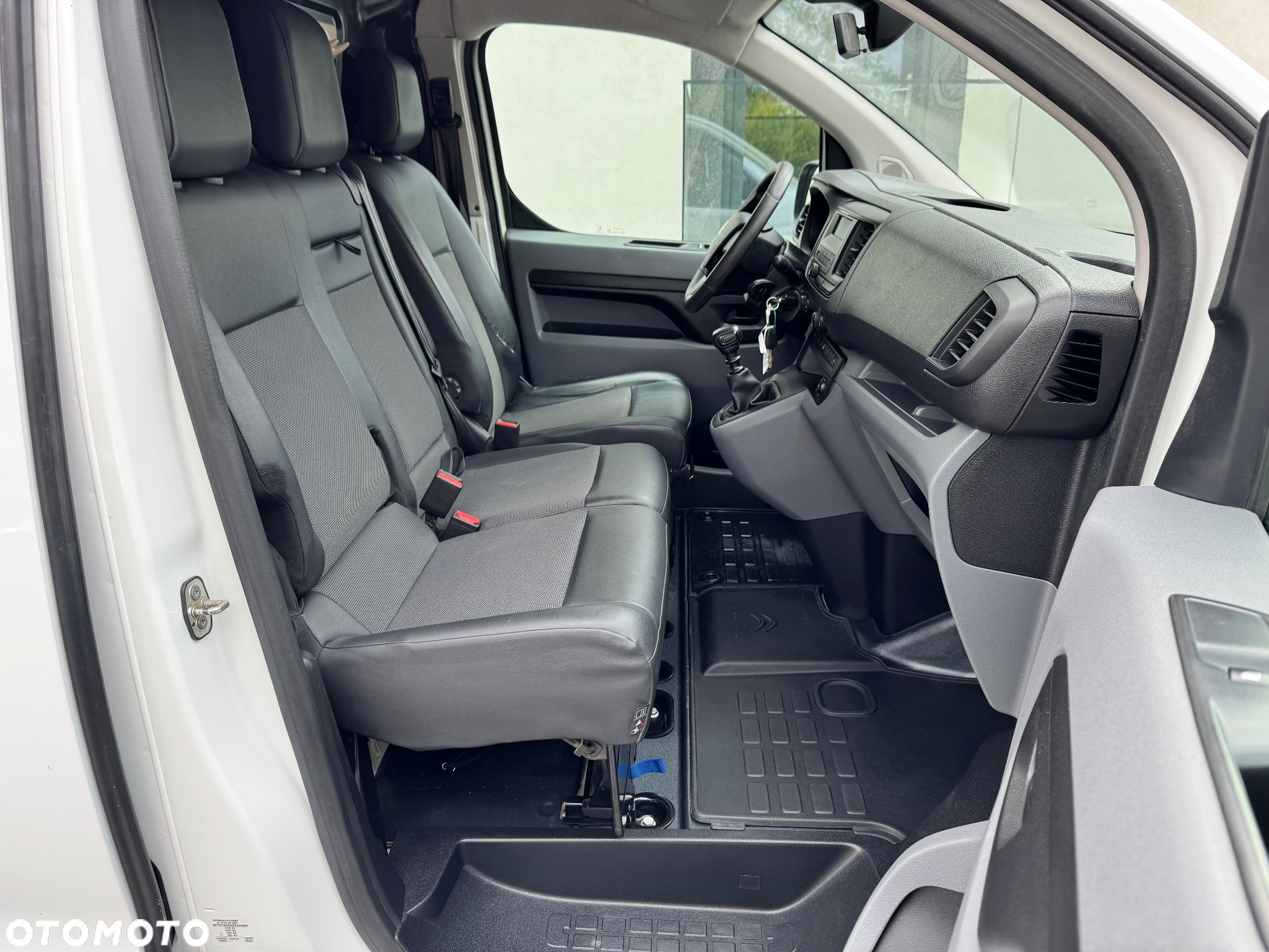 Citroën Jumpy Expert Scudo Proace Izoterma - 23
