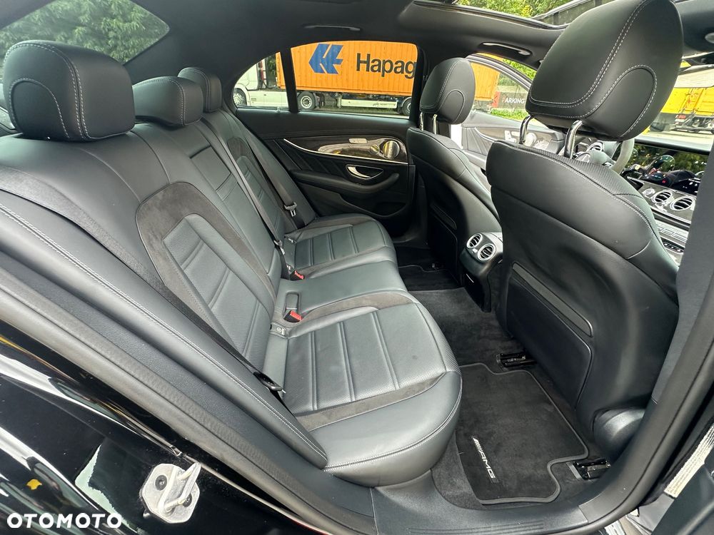 Mercedes-Benz Klasa E AMG 53 4-Matic+ - 16