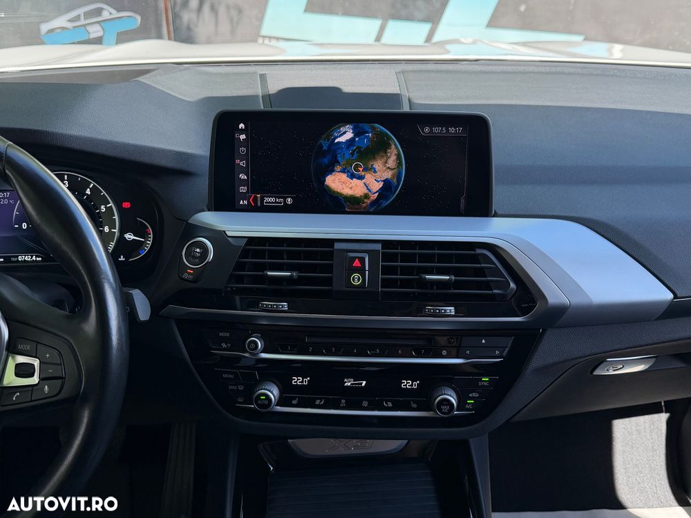 BMW X3 xDrive20i Aut. Advantage - 13