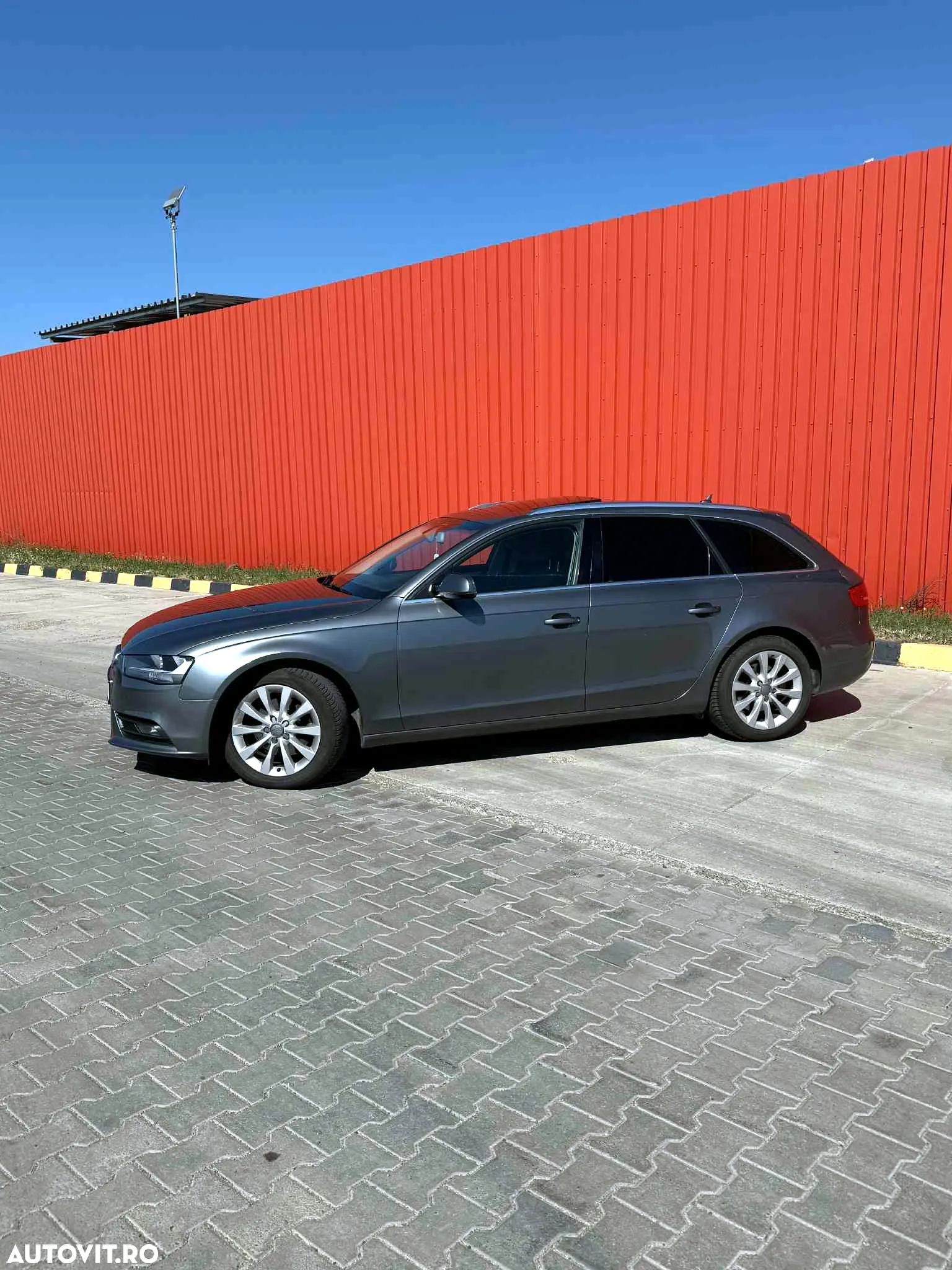 Audi A4 2.0 TDI Avant - 3