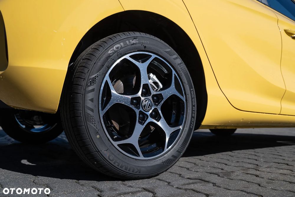 MG MG3 1.5 HEV+ Exclusive - 13