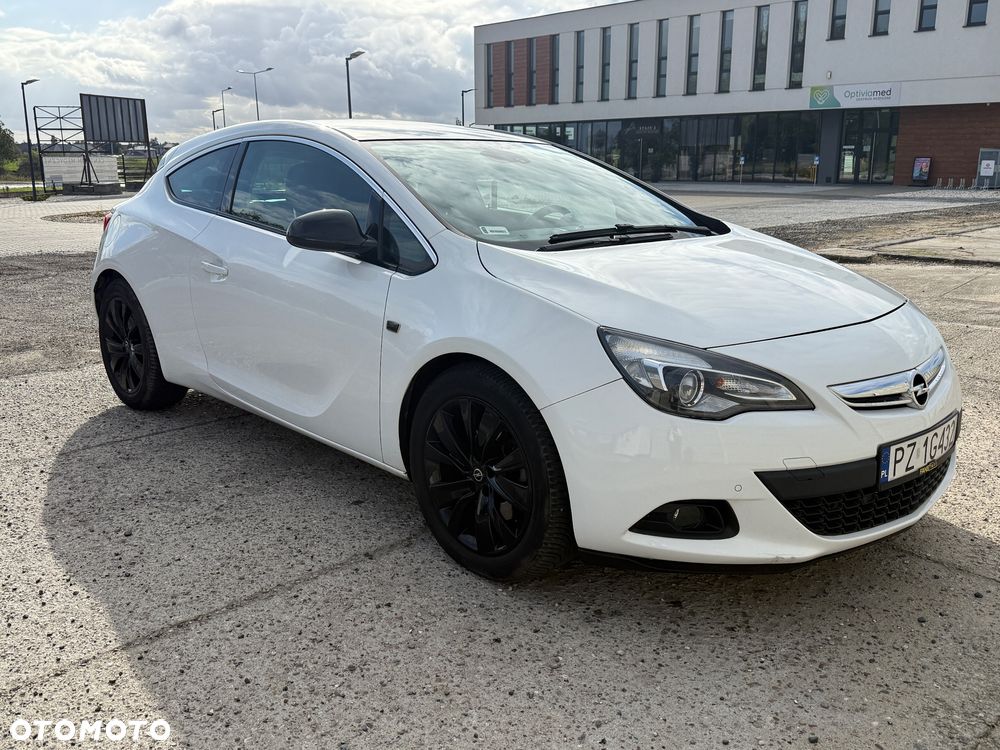Opel Astra IV GTC 1.7 CDTI Sport S&S - 1