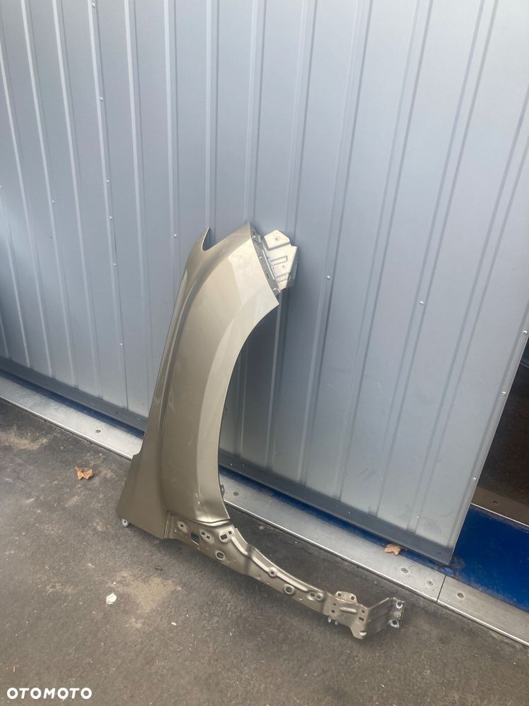 DACIA DUSTER 2 II BŁOTNIK PRZEDNI PRAWY przód prawy  Wwa - 3