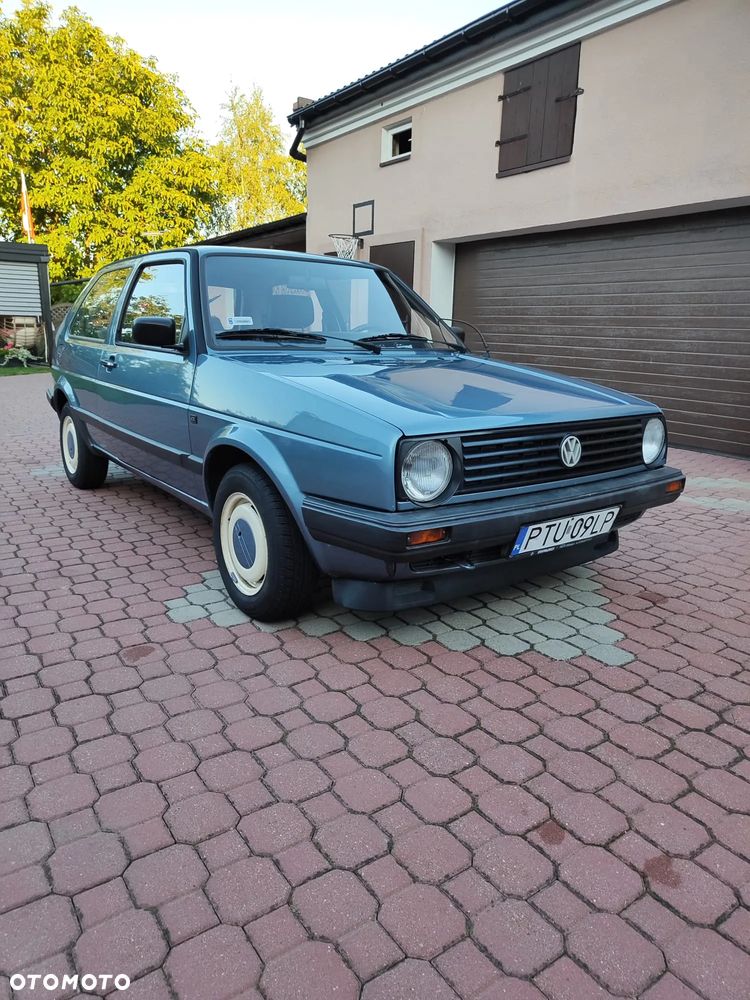 Volkswagen Golf 1.6 CL - 1