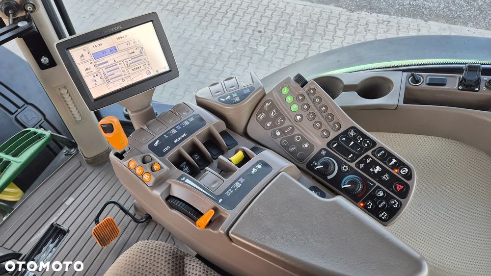 John Deere 7230R 2012R CommandQuad - 26