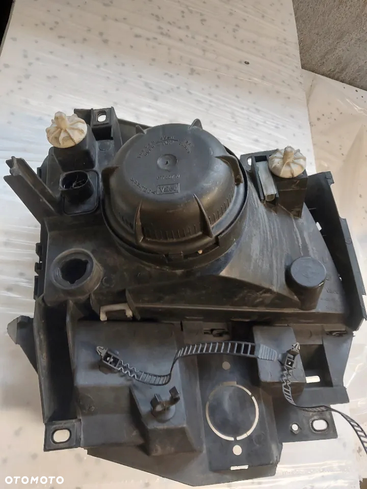 Lampa reflektor przód lewy valeo vw t4 - 2