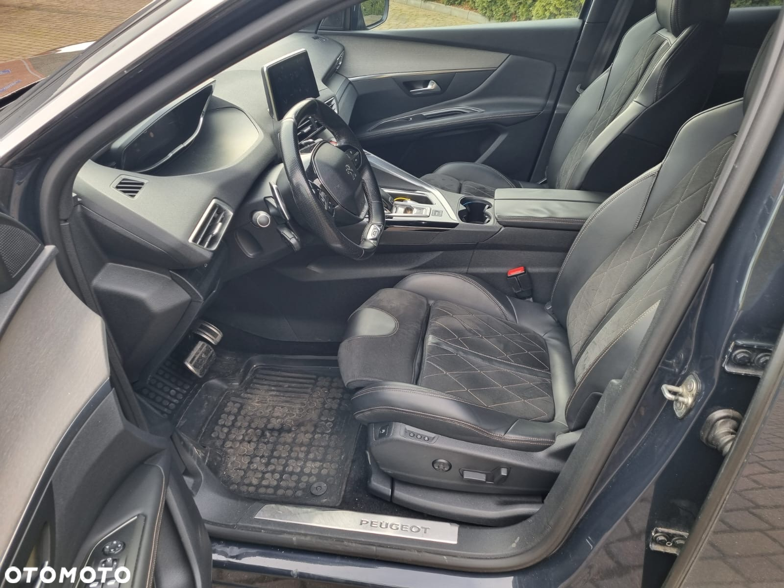 Peugeot 3008 2.0 BlueHDi GT S&S EAT8 - 6