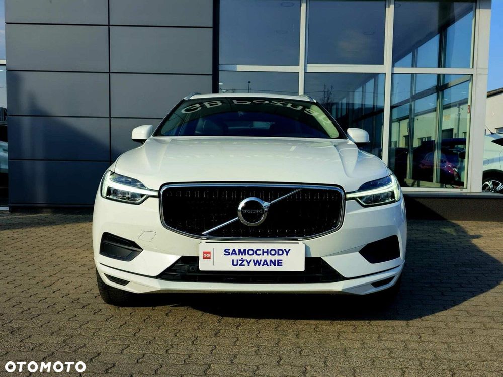 Volvo XC 60 T4 Momentum Pro - 3