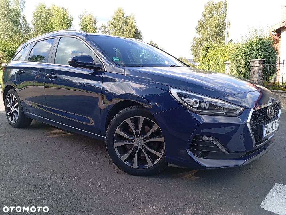 Hyundai i30 1.6 CRDI Premium - 4