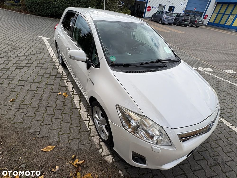 Toyota Auris 1.8 HSD Luna - 3