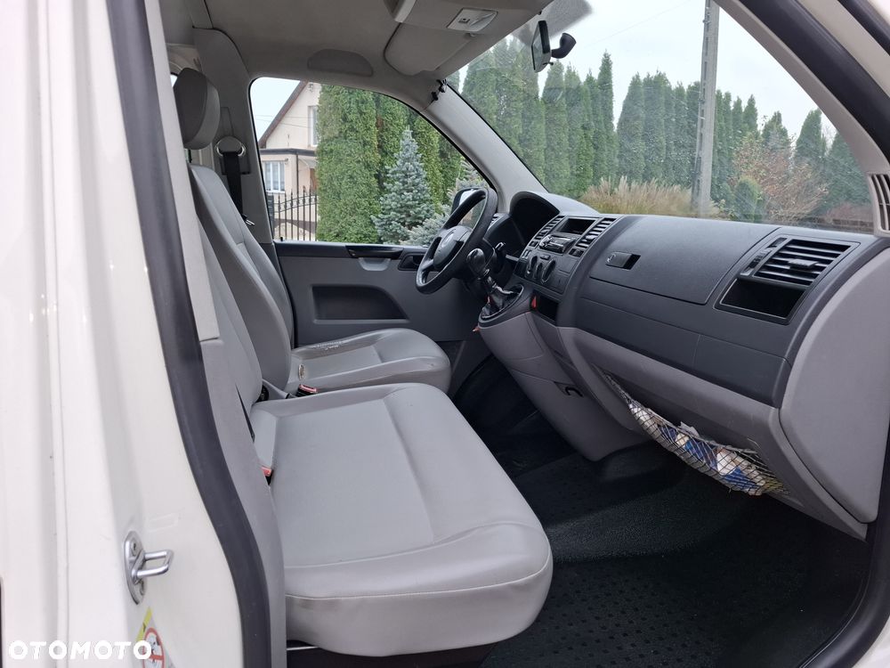 Volkswagen Transporter - 10