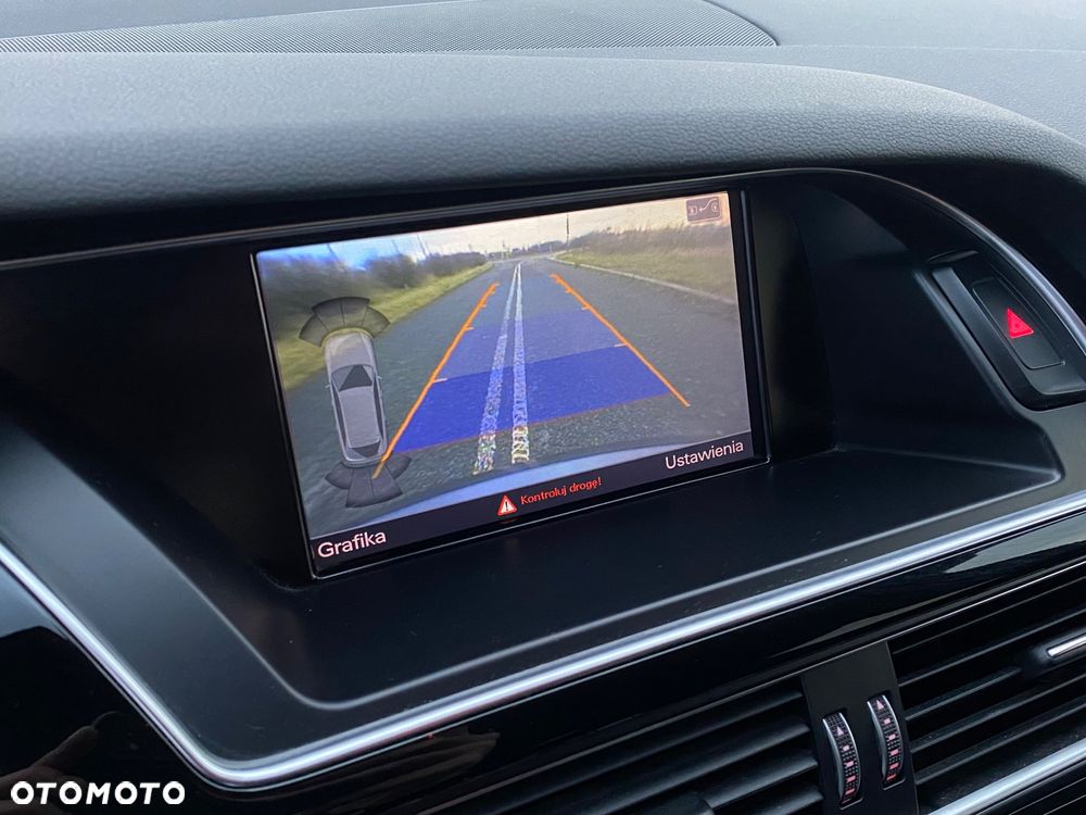 Audi RS4 Avant Standard - 19