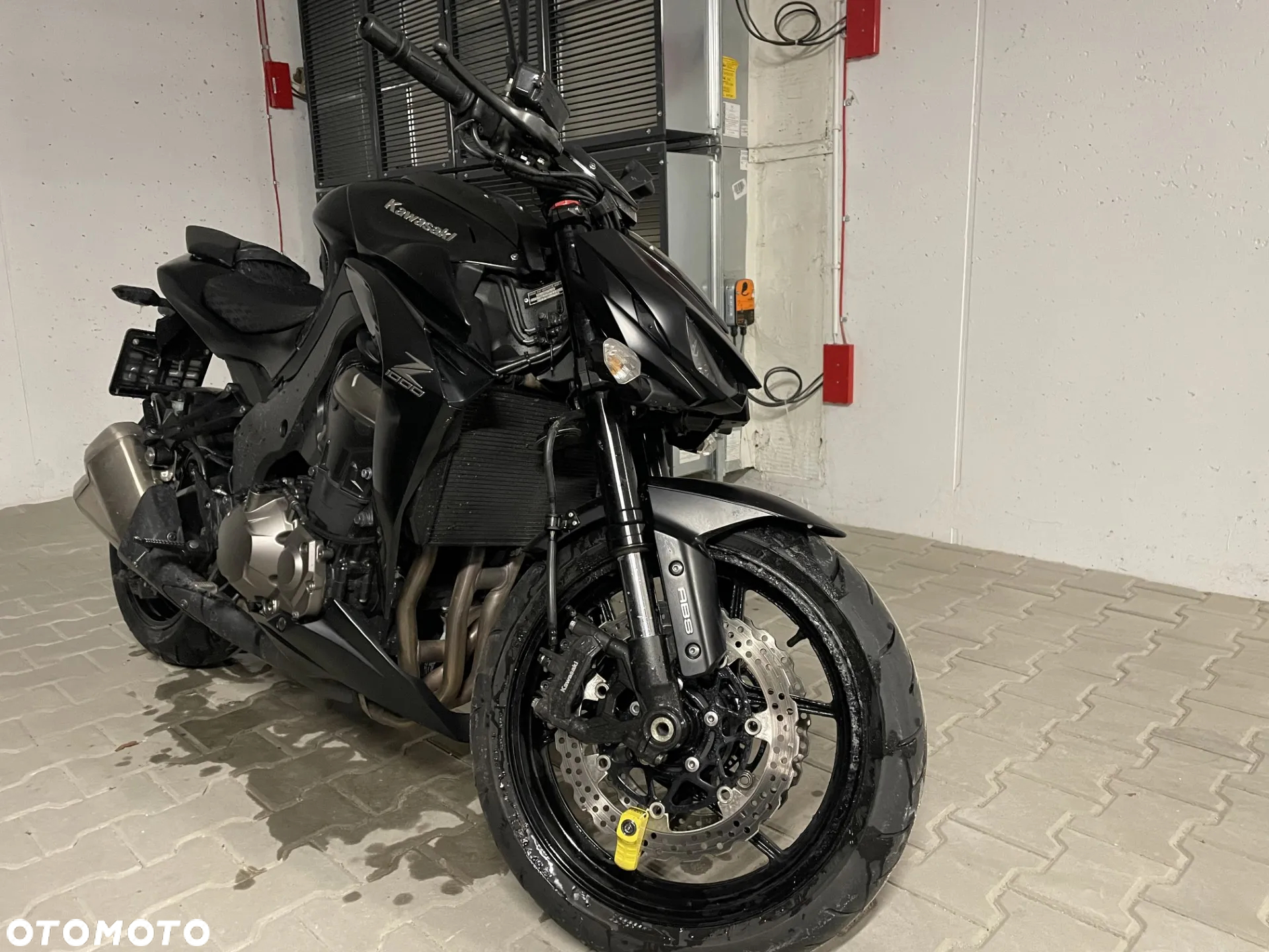 Kawasaki ZR - 5