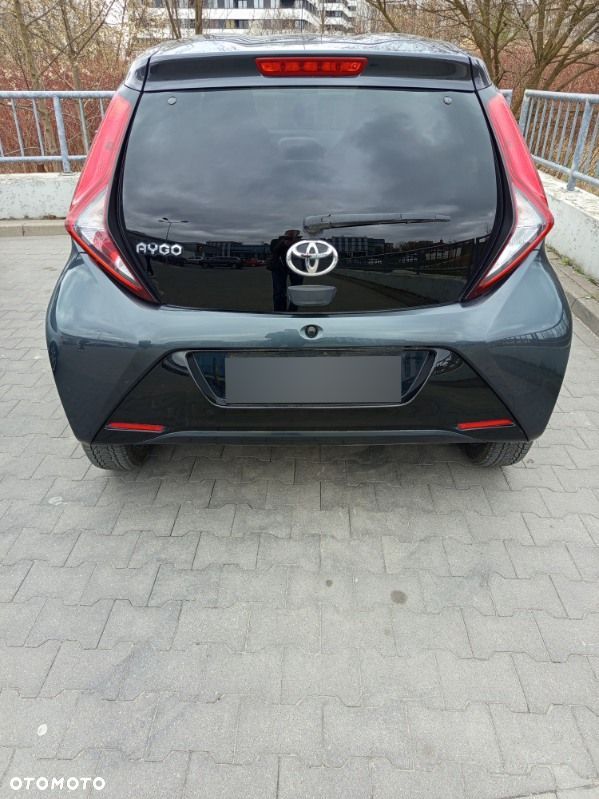 Toyota Aygo 1.0 VVT-i JBL Edition - 3