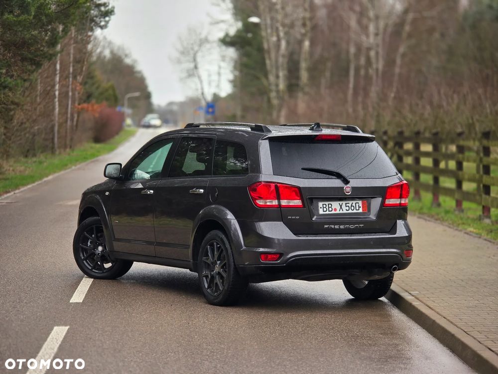 Fiat Freemont 2.0 Multijet Lounge AWD - 3