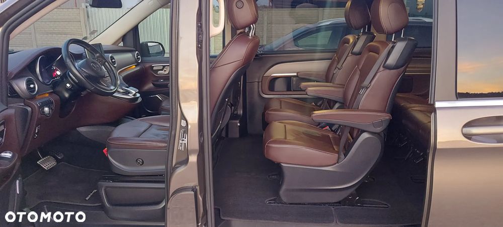 Mercedes-Benz Klasa V 220 (BlueTEC) d Avantgarde 7G-Tronic - 25