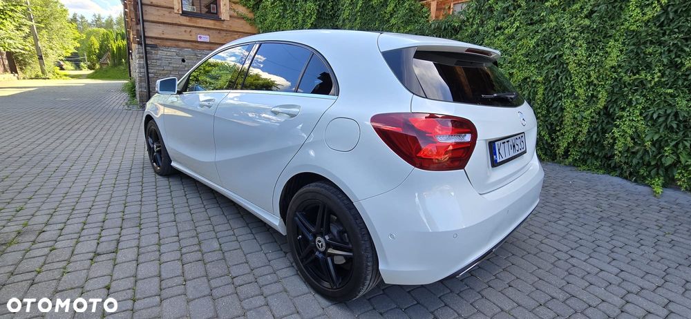 Mercedes-Benz Klasa A 180 7G-DCT Urban - 4