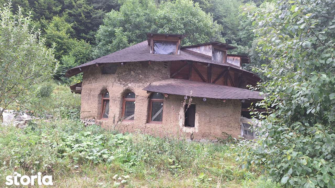 VANZARE ANSAMBLU CASUTE BRADULET ARGES - Imagine principală: 2/20