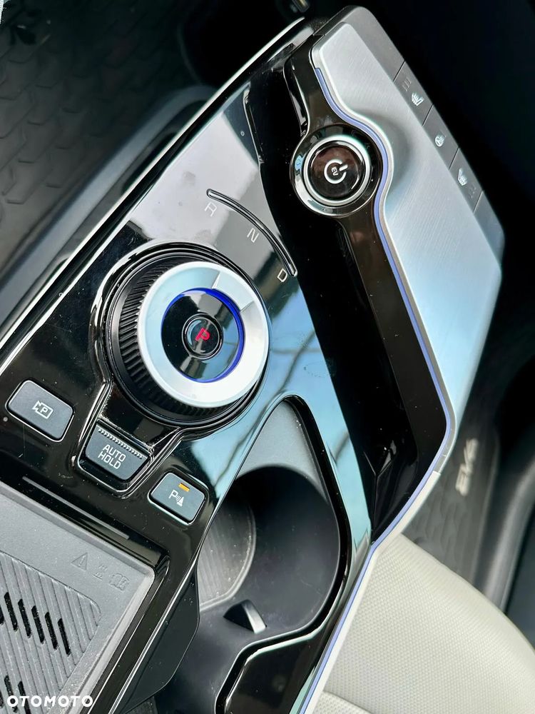 Kia EV6 77.4kWh Plus - 10