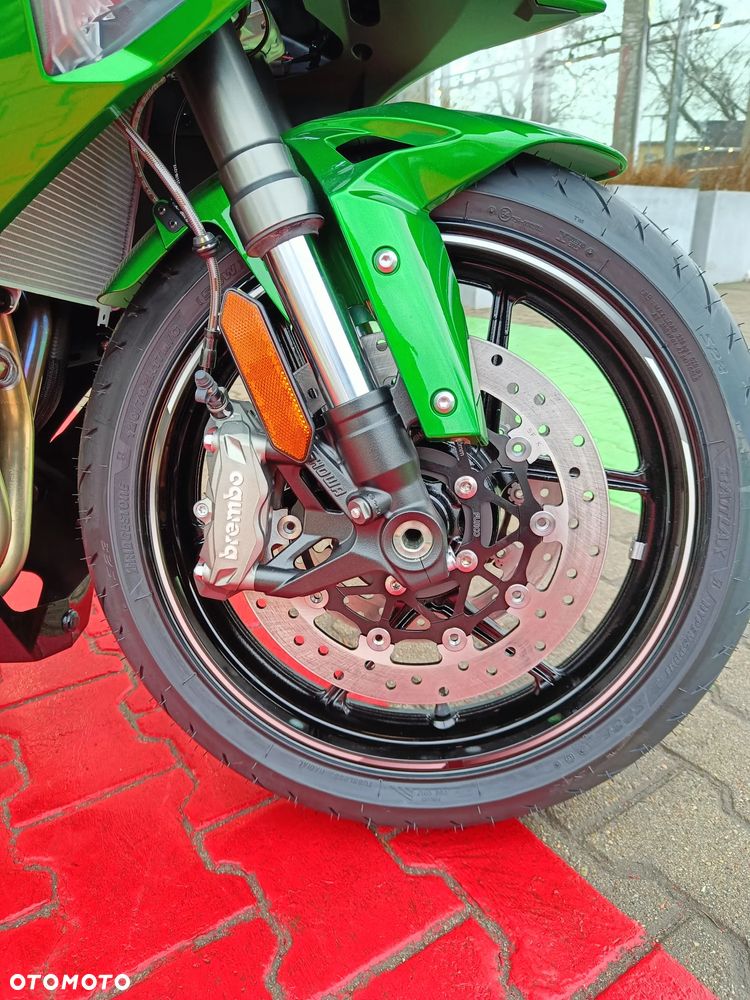 Kawasaki Ninja - 17