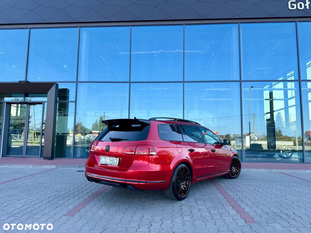 Volkswagen Passat 2.0 TDI DSG BlueMotion Technology R-Line - 5