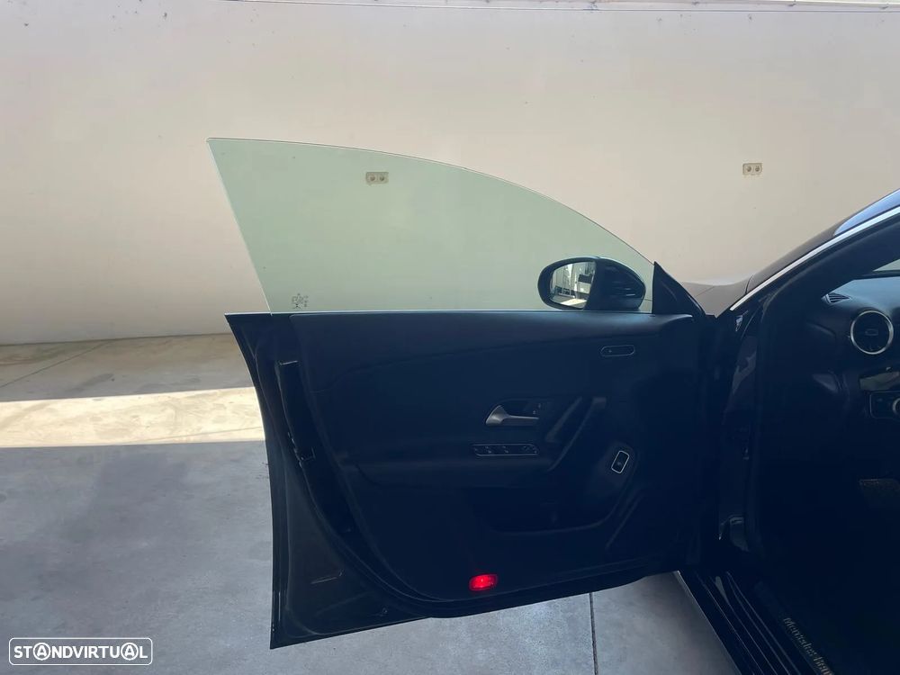 Mercedes-Benz CLA 180 d Shooting Brake Progressive Aut. - 29