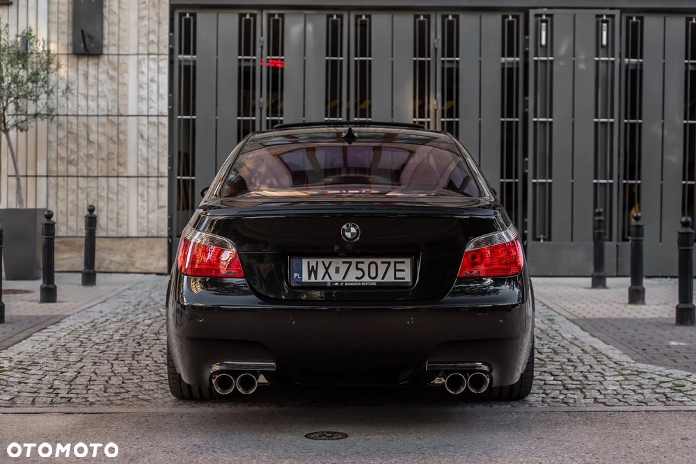 BMW M5 Standard - 5