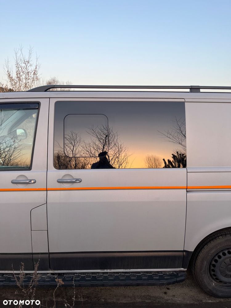 Volkswagen TRANSPORTER T5 - 5