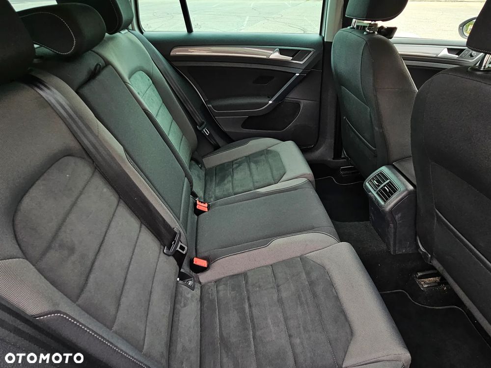 Volkswagen Golf GTD 2.0 TDI SCR DSG - 24