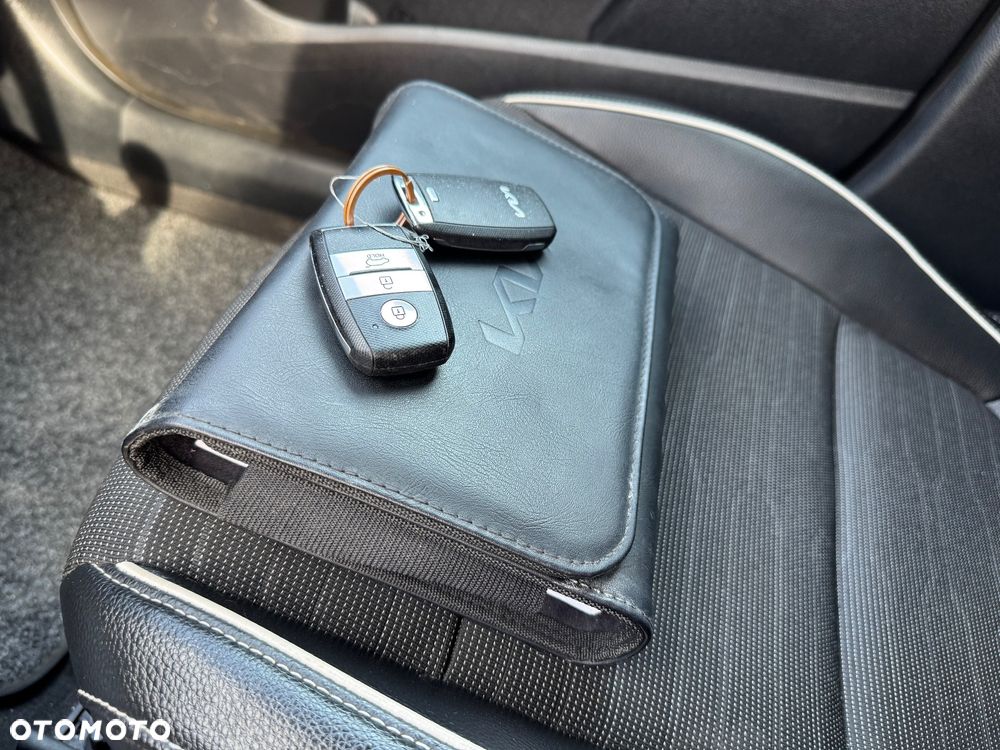 Kia Stonic 1.0 T-GDI OPF Mild Hybrid GT Line - 23