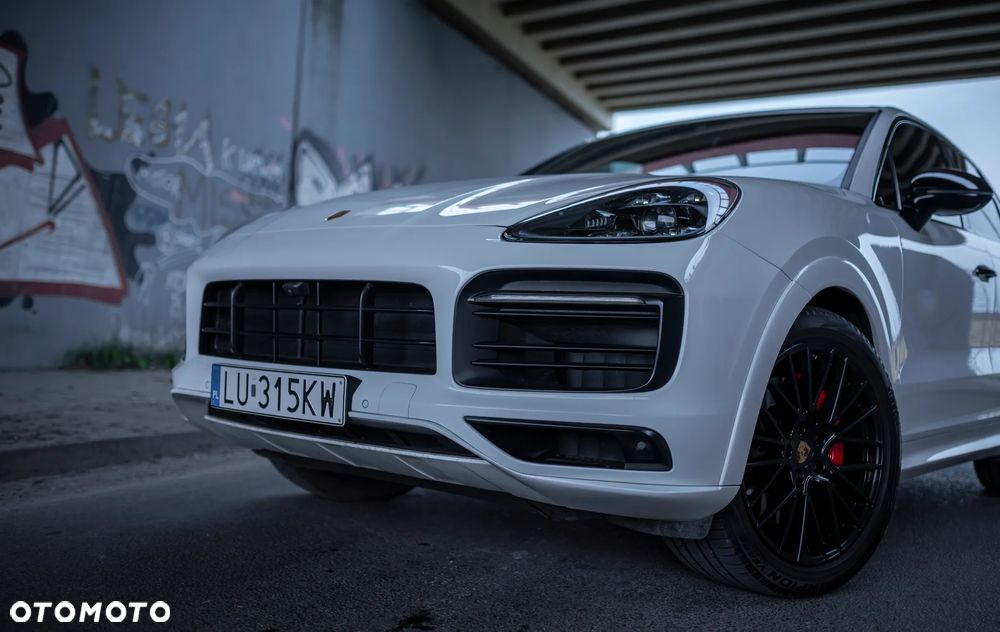 Porsche Cayenne S - 18