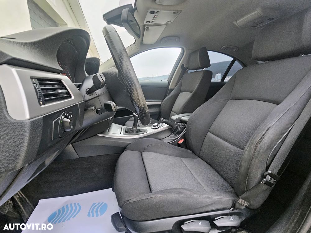 BMW Seria 3 320d DPF Blue Performance Edition Fleet Sport - 11