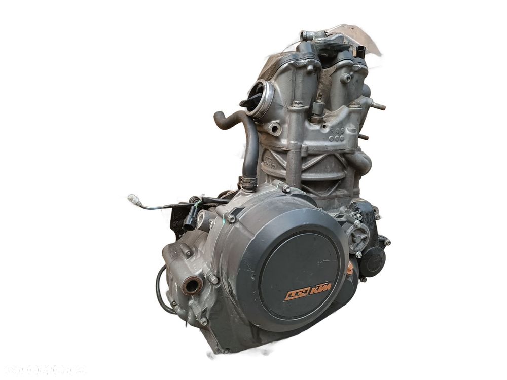 SILNIK KTM Duke 690 - 2