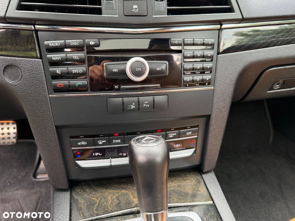 Mercedes-Benz Klasa E 350 CDI DPF BlueEFFICIENCY 7G-TRONIC Prime Edition - 18